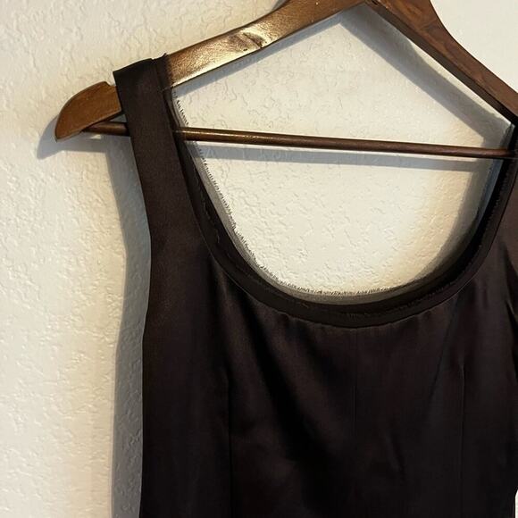 AKRIS Satin Silk Scoop Neck Raw Hem Tank Blouse Black Size 4 - Picture 8 of 10
